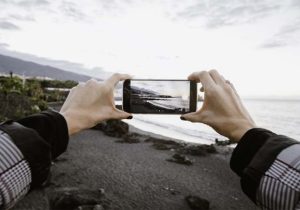 Kenangan Liburan Keren Pakai Smartphone